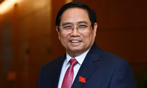 Thủ tướng: Năm 2025 phấn đấu tăng trưởng ít nhất 8%