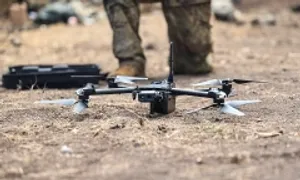 Drone quân sự Mỹ trục trặc vì trời nóng, hơi nước biển