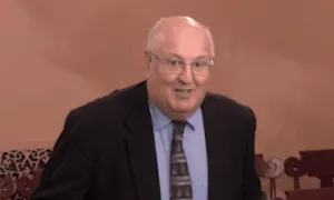 Thẩm phán Mỹ giam hai bé trai vì không chịu thăm cha